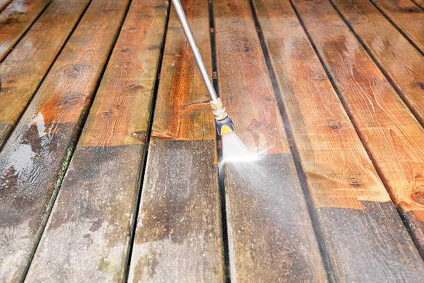 Why Choose Our Certified Pressure Washing Experts for Your Project Needs in Lincoln, AL?